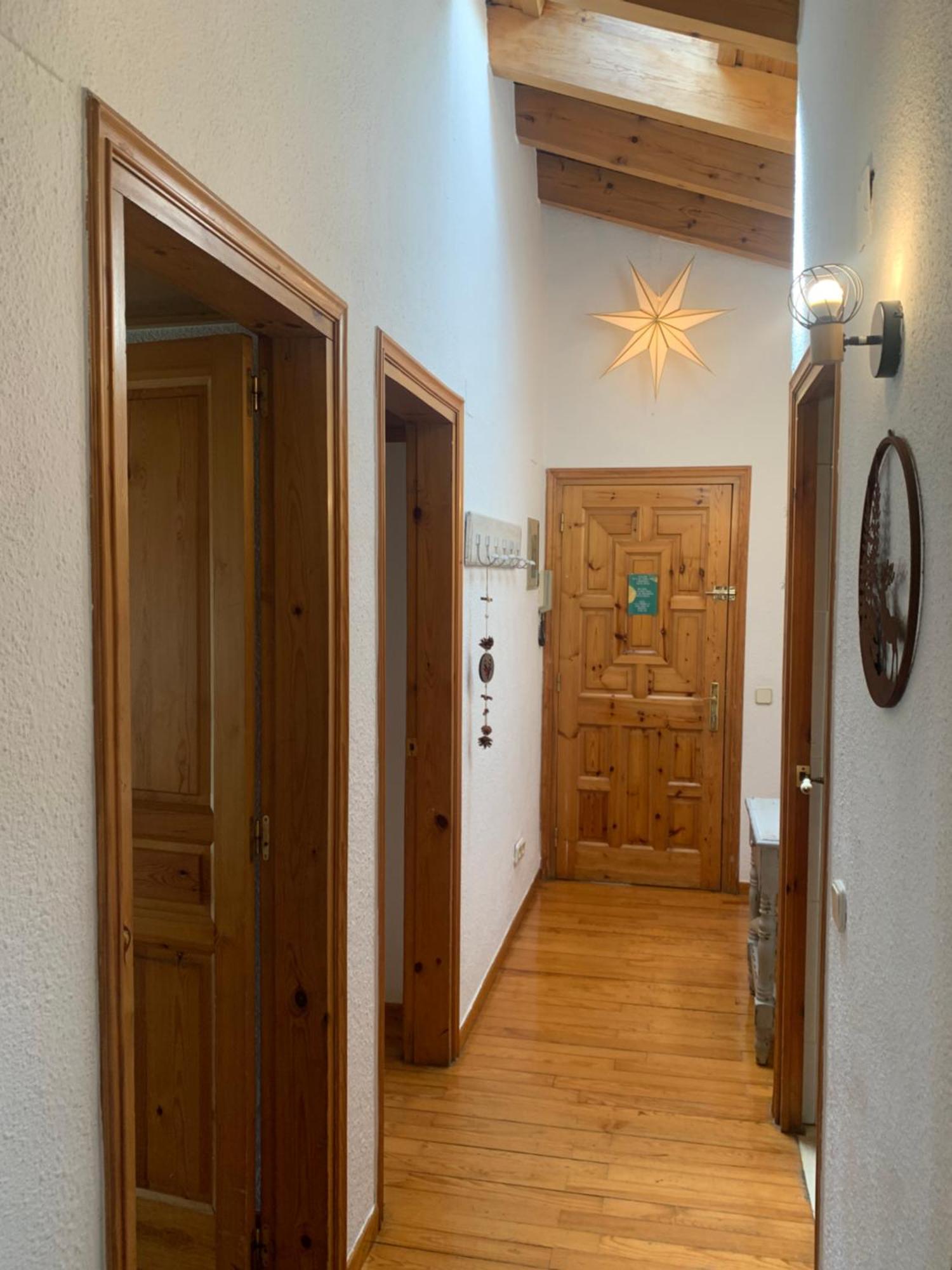 Atico Con Encanto En Bellver De Cerdanya Appartement Buitenkant foto