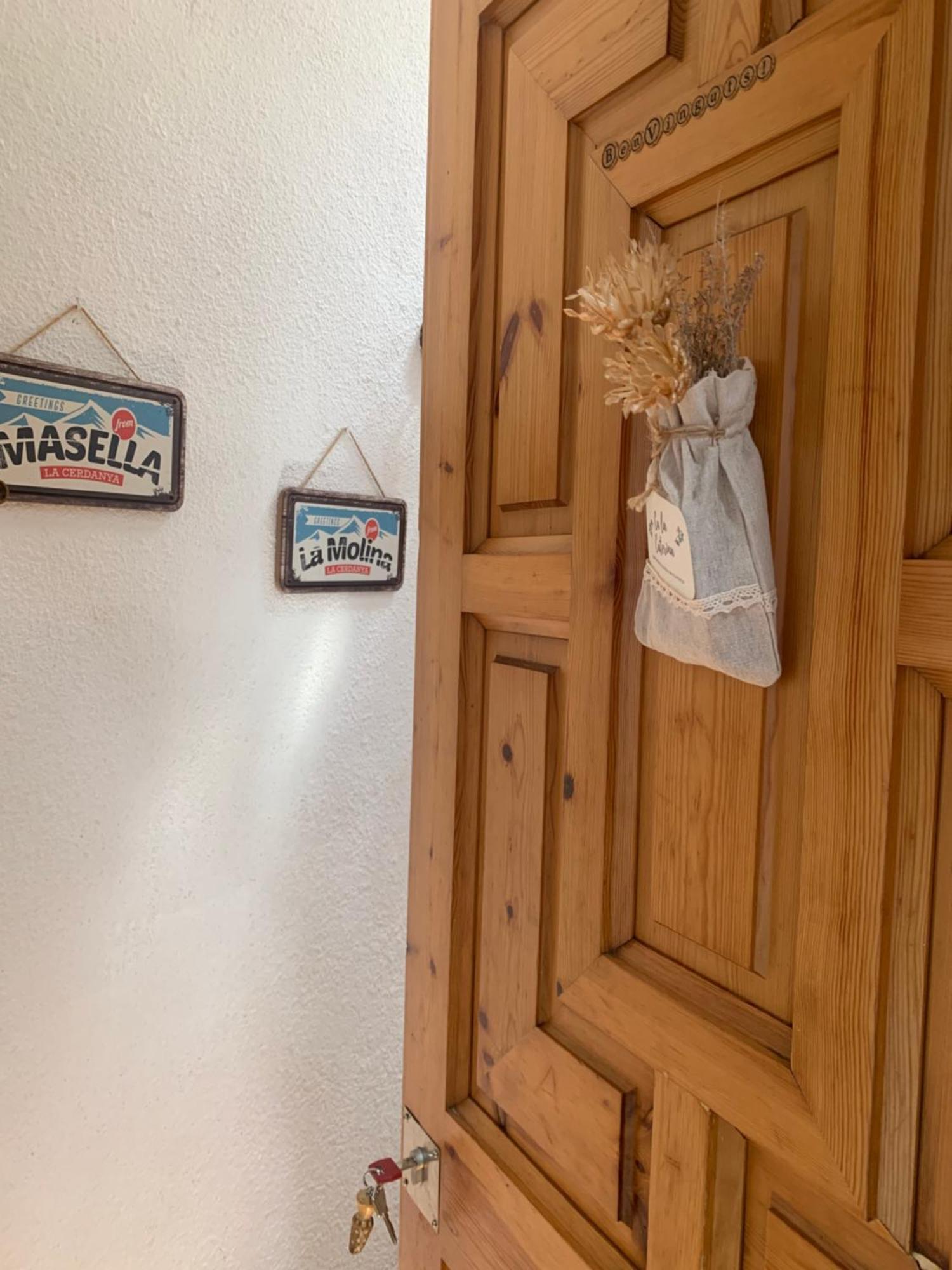 Atico Con Encanto En Bellver De Cerdanya Appartement Buitenkant foto